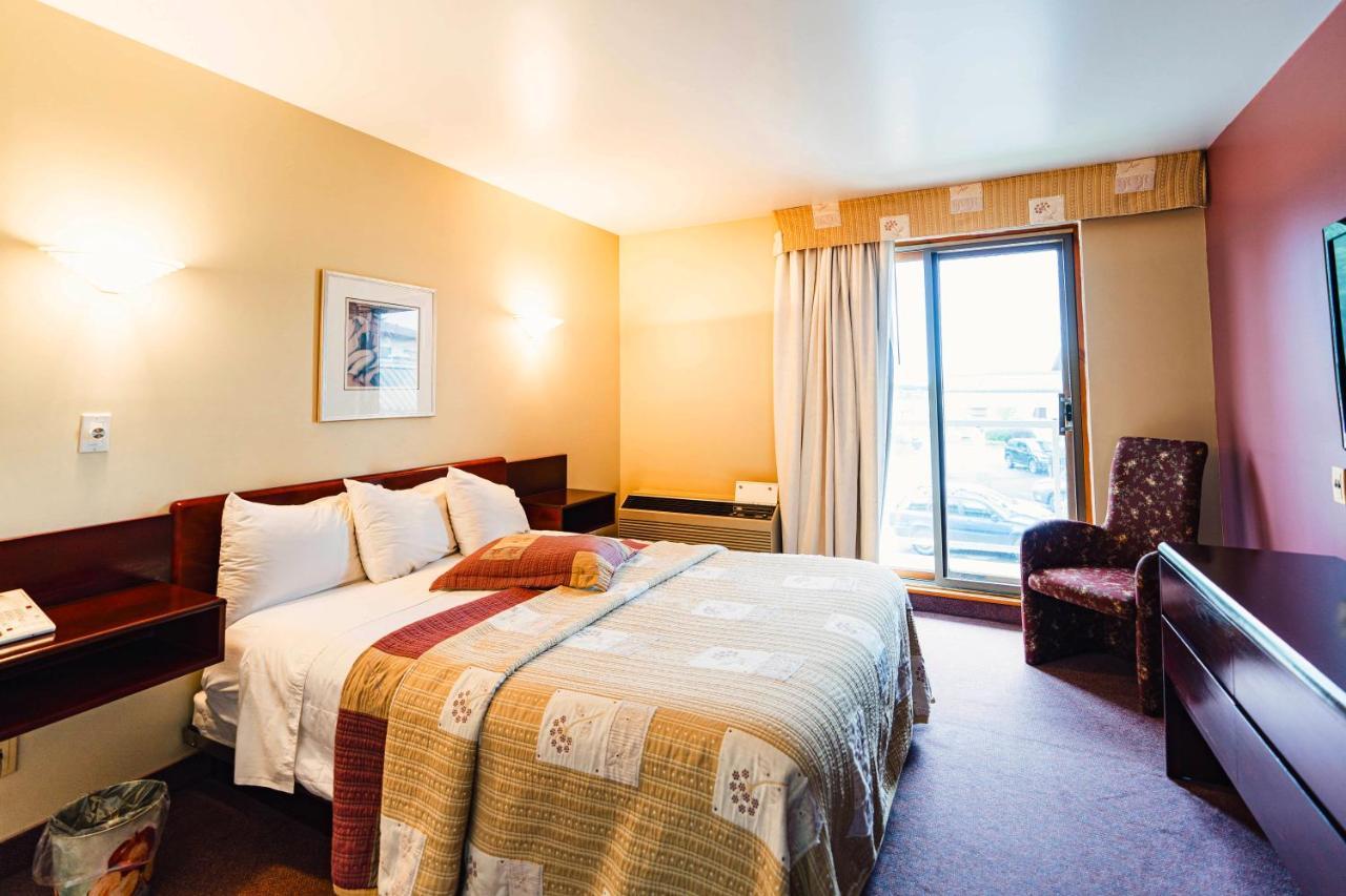 Auberge Harris Saint-Jean-sur-Richelieu Exterior foto